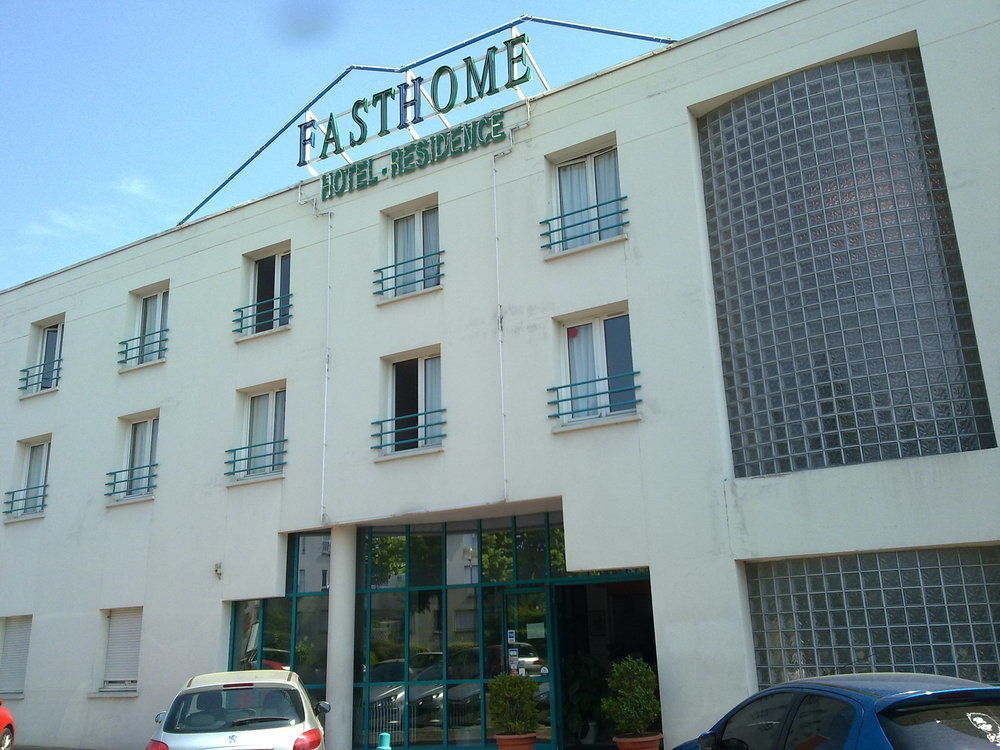 Fasthome Gonesse Exterior photo
